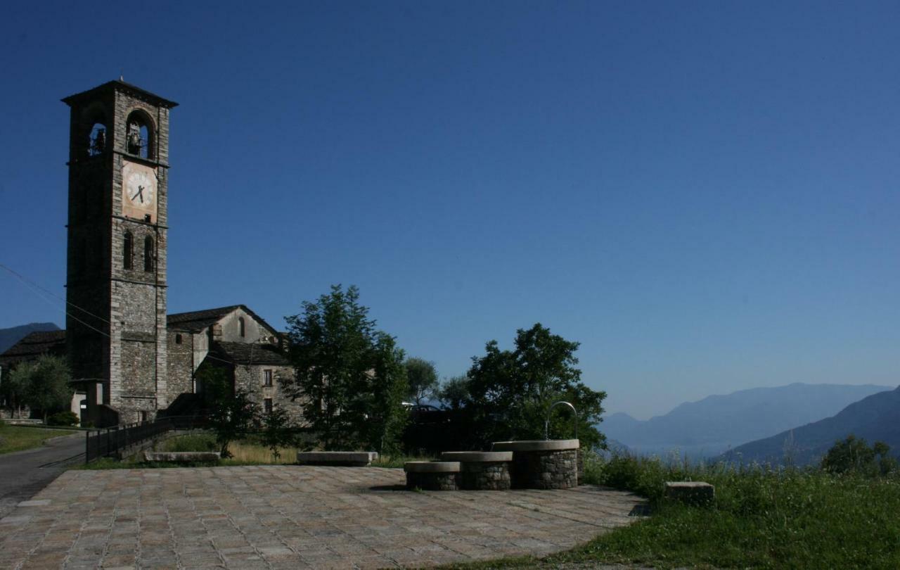 Casa Bucaneve & Ciclamino Gravedona Exterior photo